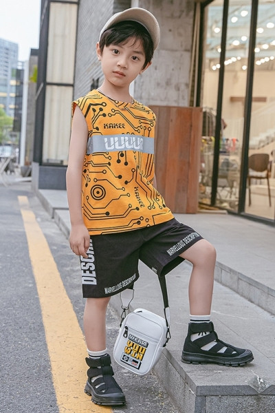 Sportos gyerek szett fiúknak kétrészes felső + nadrág