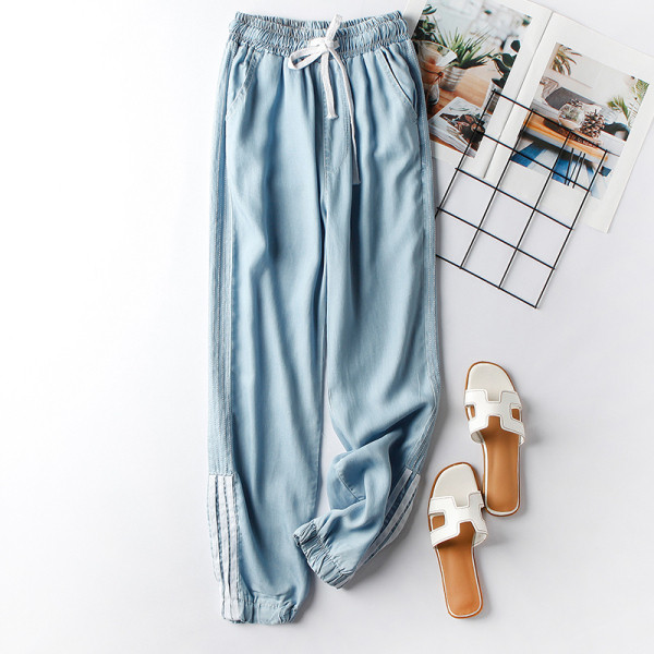 Alkalmi női nadrág szegéllyel és gumírozott derékkal