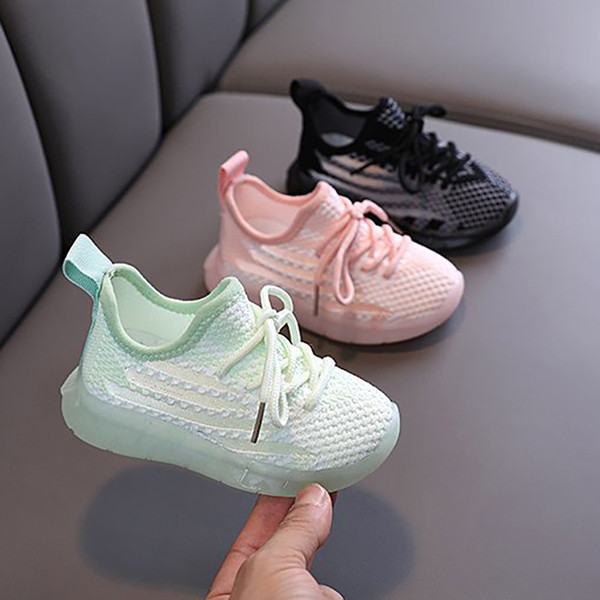 Sport és mindennapi világító gyerekcipők fűzővel