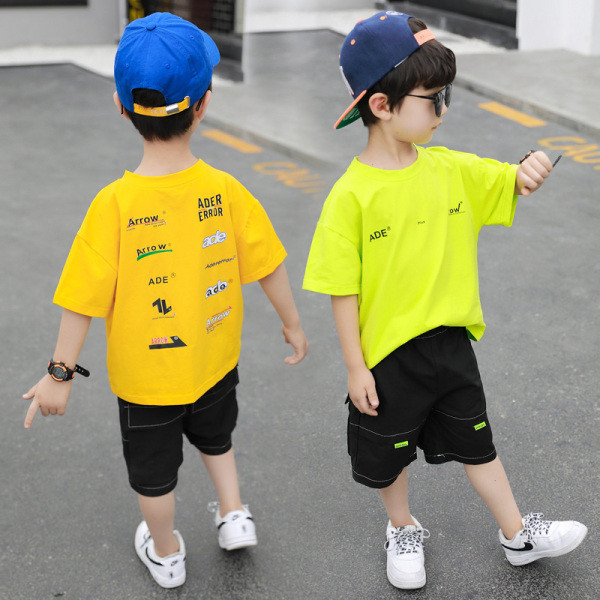 Napi gyerekkészlet fiúknak kétrészes nadrág + blúz