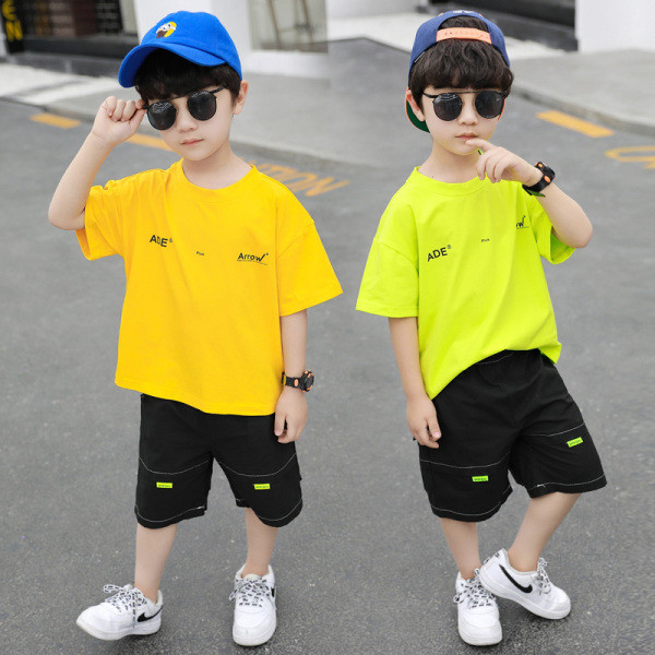 Napi gyerekkészlet fiúknak kétrészes nadrág + blúz