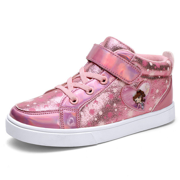 Modern gyerek tornacipő fűzővel és matricával tavaszra és őszre