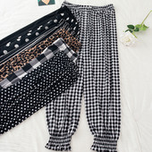 Vabaaja naiste pikad püksid pahkluu juures - mitu mudelit