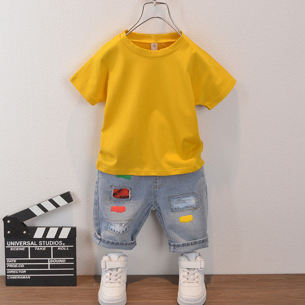 Új modell gyerekszett fiúknak kétrészes farmer + blúz