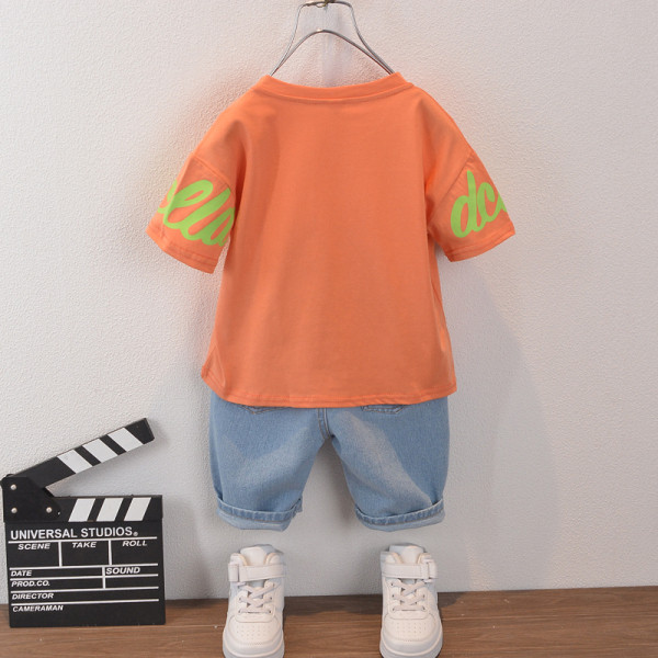 Gyerekkészlet fiúknak kétrészes rövid farmer + rövid ujjú blúz