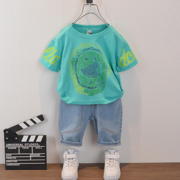 Gyerekkészlet fiúknak kétrészes rövid farmer + rövid ujjú blúz