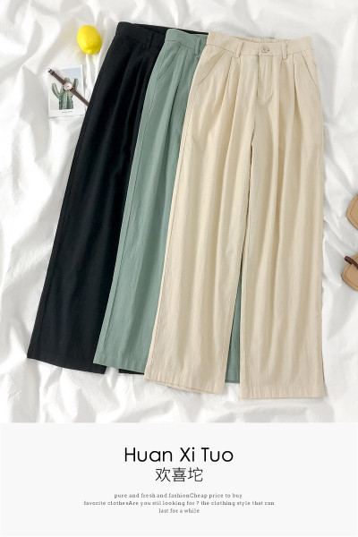 Női nadrág zsebekkel - egyenes modell