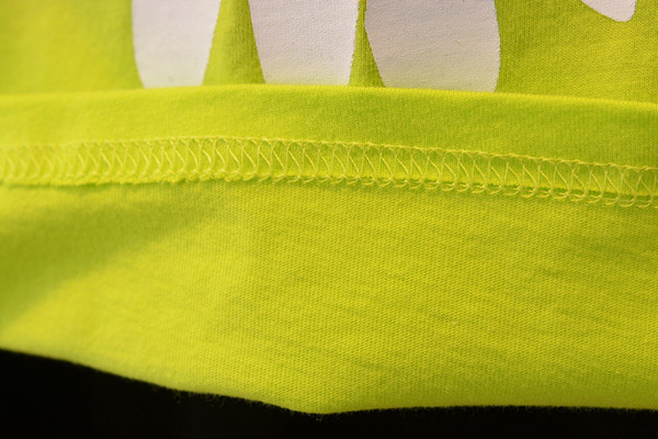 Nyárra alkalmas gyerek sportkészlet két részből áll