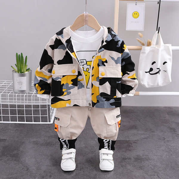 Új modell gyerek kabát és nadrág szett fiúknak