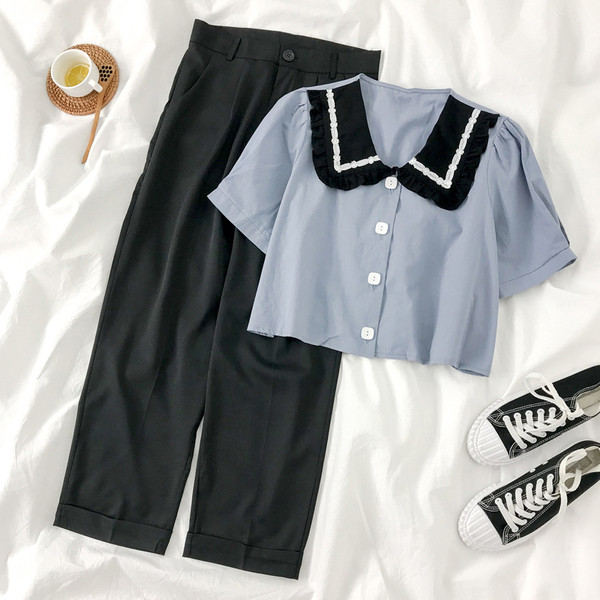 Női nadrág zsebekkel - egyenes modell