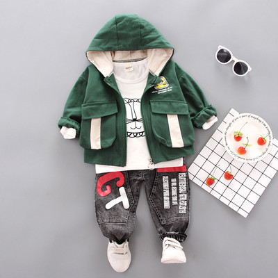 Három részből álló gyerekkészlet fiúknak