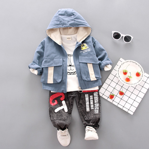 Három részből álló gyerekkészlet fiúknak