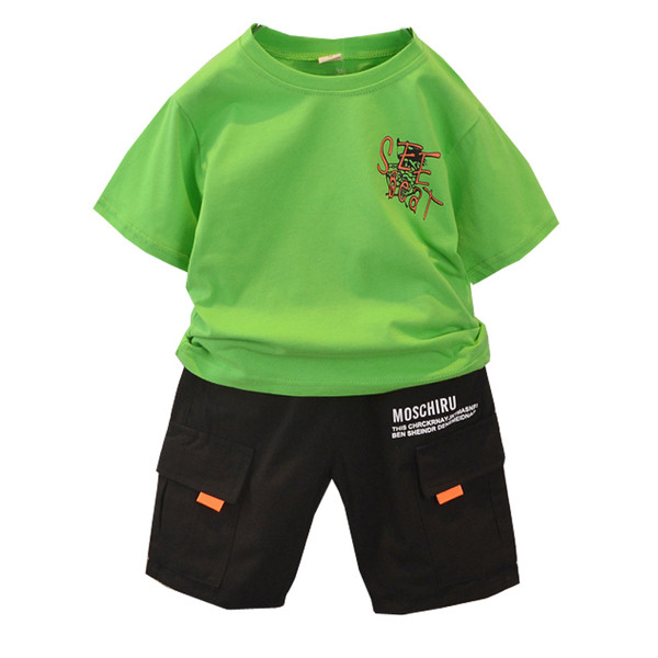 Mindennapi gyerekkészlet fiúknak - rövid ujjú blúz + nadrág