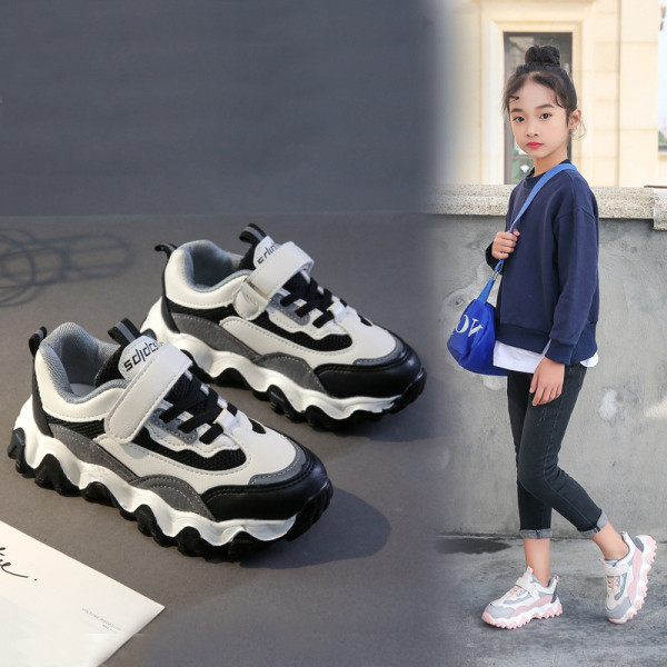 ÚJ modell gyerekcipők vastag talppal és fűzővel