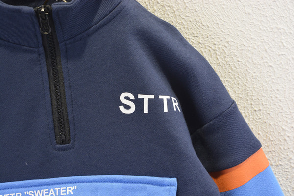 Új modell kétrészes őszi gyerek szett fiúknak