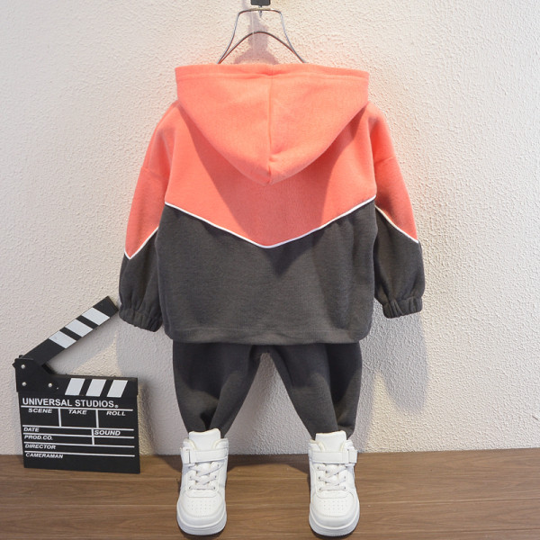 Napi gyerekkészlet fiúknak - kétrészes blúz kapucnival + nadrág