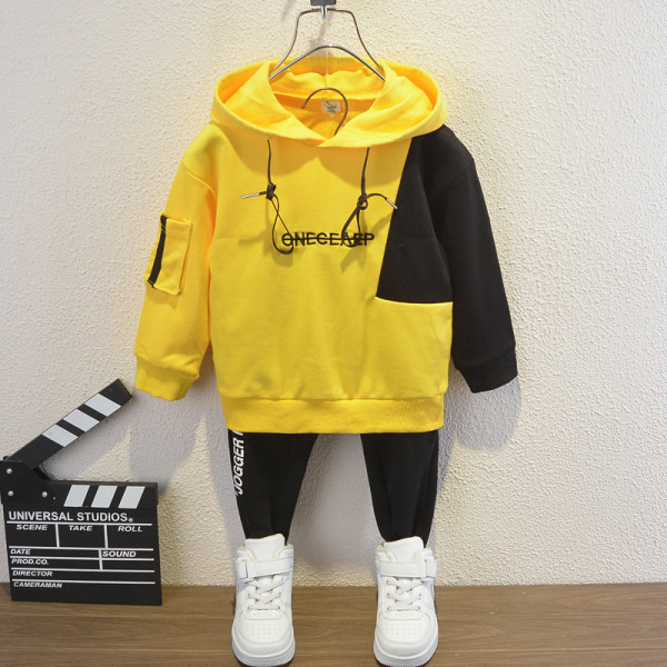 Gyermek sportcsapat fiúknak két részben