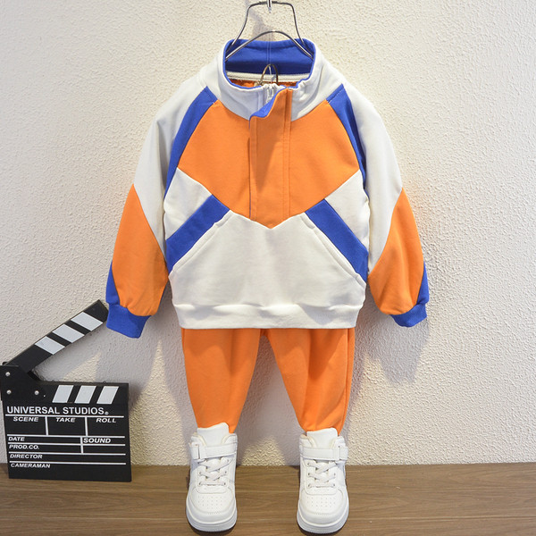 Jauns ikdienas bērnu komplekta modelis zēniem - divās daļās