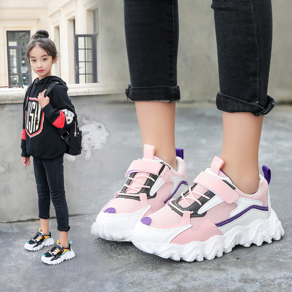 Kareda talla ja paeltega sportlikud ja igapäevased laste tossud