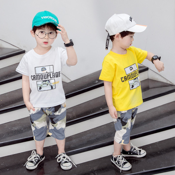 Gyermek póló szett rövid ujjal és 3/4-es nadrággal