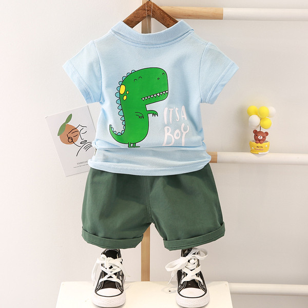 Új modell gyerek szett - póló mintával és rövidnadrág