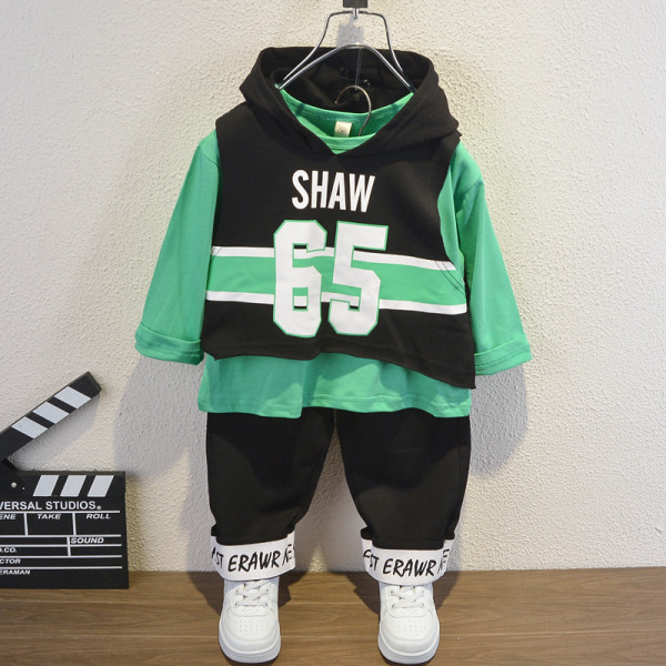 Kétrészes sport gyerek szett fiúknak rárakással