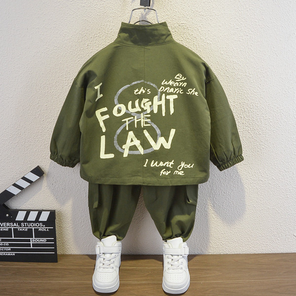 Uue mudeli kaheosaline lastekomplekt - poistele