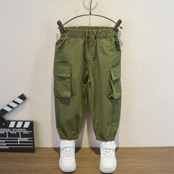 Uue mudeli kaheosaline lastekomplekt - poistele