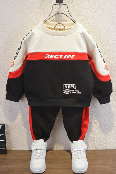 Gyermek sportcsapat fiúknak télre is alkalmas két részből