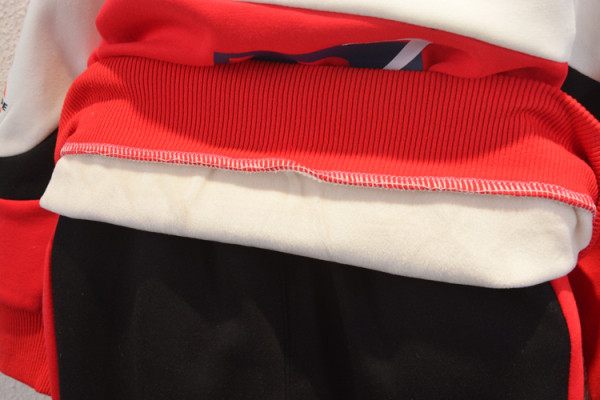 Gyermek sportcsapat fiúknak télre is alkalmas két részből