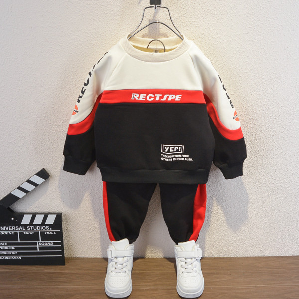 Gyermek sportcsapat fiúknak télre is alkalmas két részből