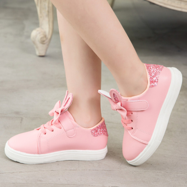 Sport és mindennapi gyerek tornacipő fűzővel és 3D elemmel