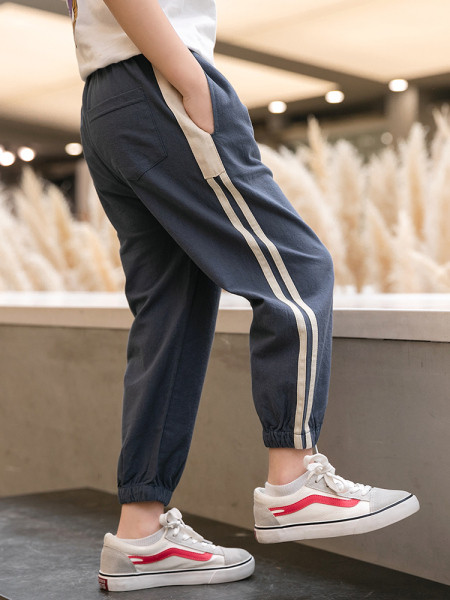 Kummiga vabaaja lastepüksid poistele