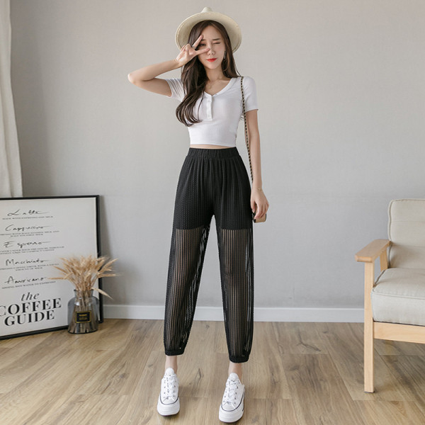 Női alkalmi nadrág magas derékkal, fekete színben