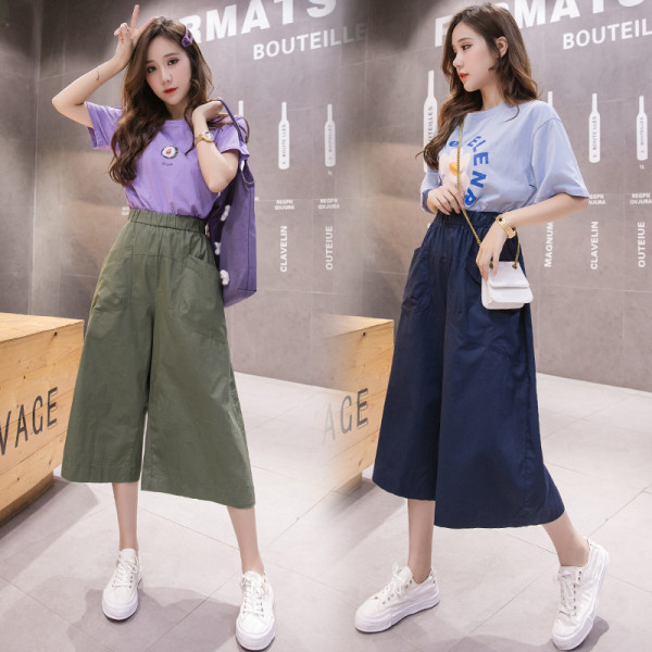 Női nadrág új modell magas derékkal és zsebekkel