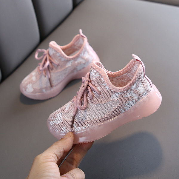 Alkalmi gyerek tornacipő fűzővel és mintával