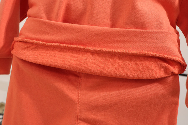 Napi gyerekkészlet fiúknak, két részből áll, narancssárga és szürke színben