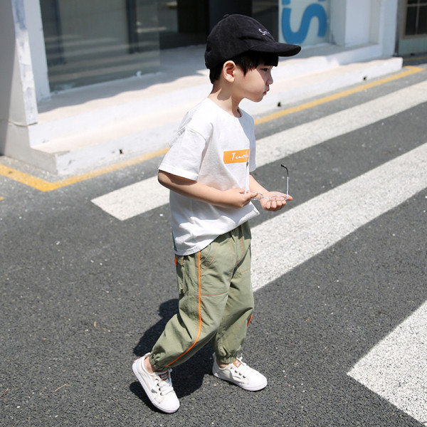 Taskutega vabaaja lastepüksid poistele