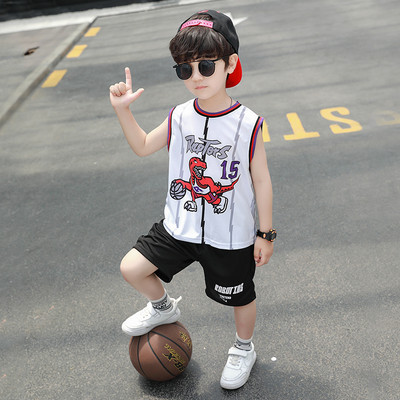 Poiste spordikomplekt tangidest ja lühikestest pükstest