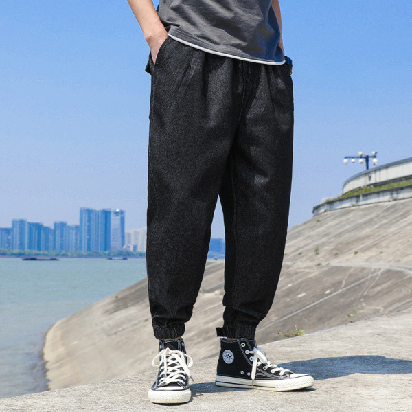 Moodne meeste pikkade teksade lai taskutega mudel