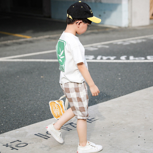 Kockás gyereknadrág fiúknak 3/4 hosszban