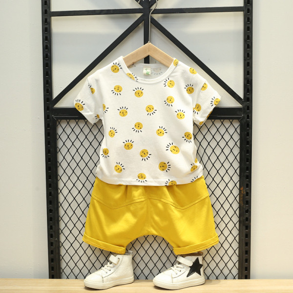 Gyermek napi szett fiúknak két részből - rövidnadrág + póló