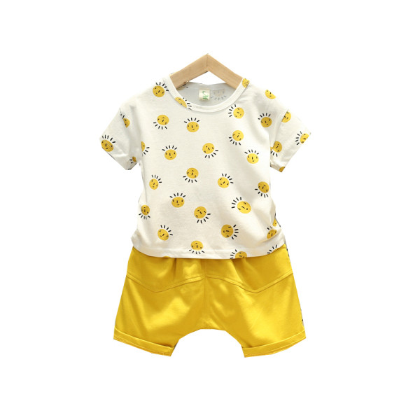 Gyermek napi szett fiúknak két részből - rövidnadrág + póló