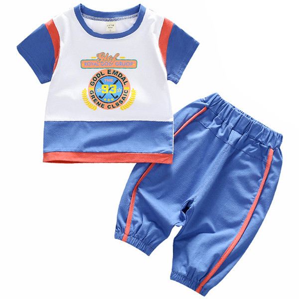 Gyermek póló szett rövid ujjal és 3/4-es nadrággal