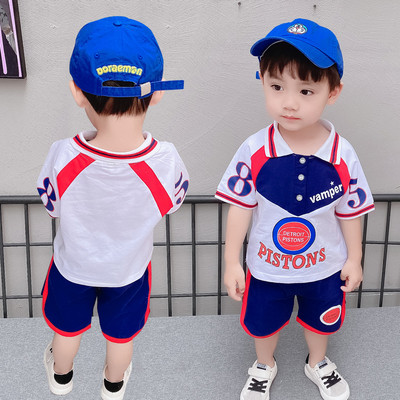 Καλοκαιρινό σετ σορτς και μπλουζάκι