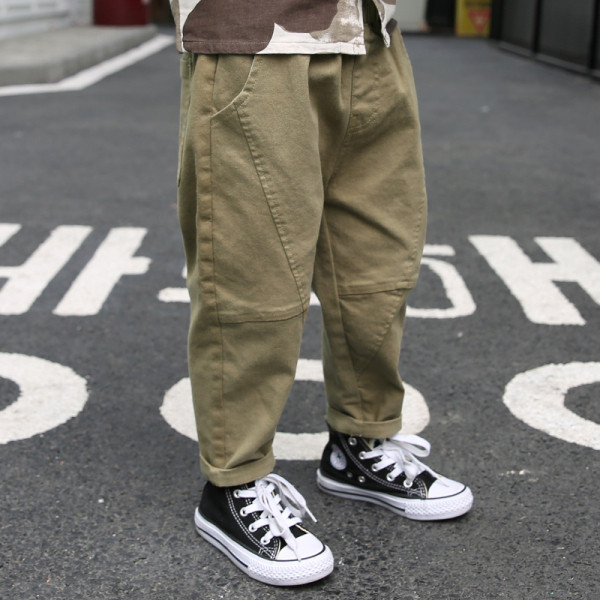 Vaikiškos kelnės su kišenėmis berniukams