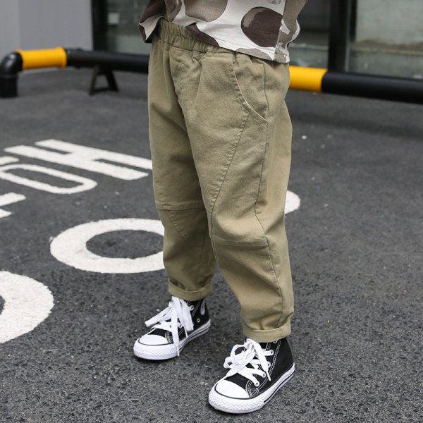 Vaikiškos kelnės su kišenėmis berniukams