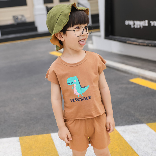 Jauna modeļa vasaras komplekts zēniem