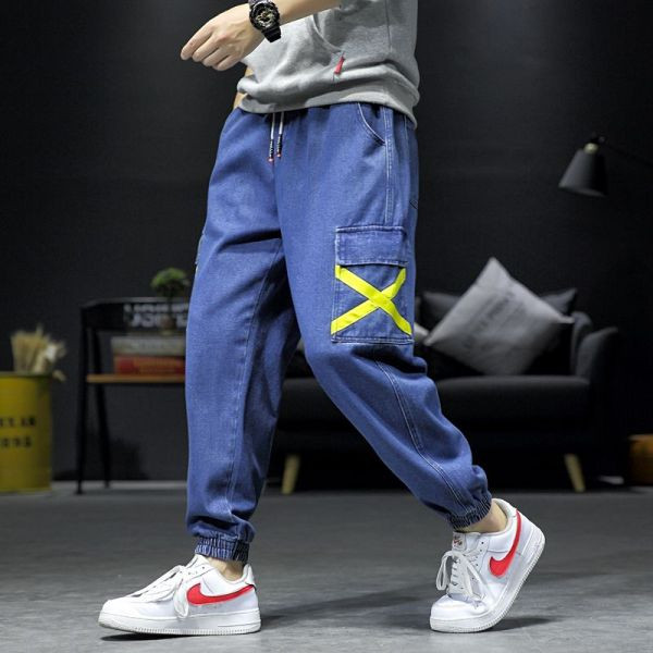 Ikdienas vīriešu garie džinsi ar kabatām un rāvējslēdzēju