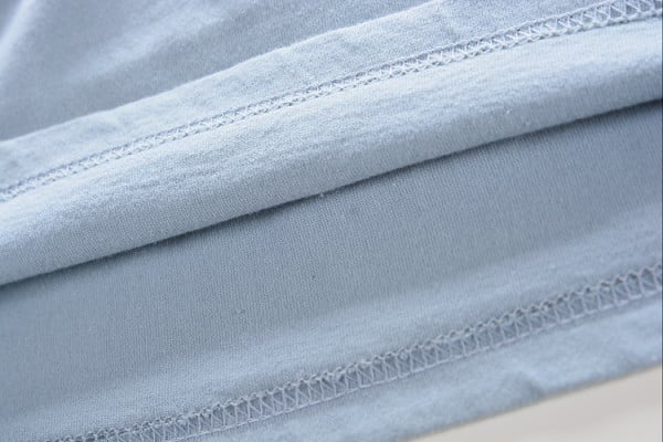 Gyerekkészlet fiúknak kétrészes csíkos rövidnadrág + blúz